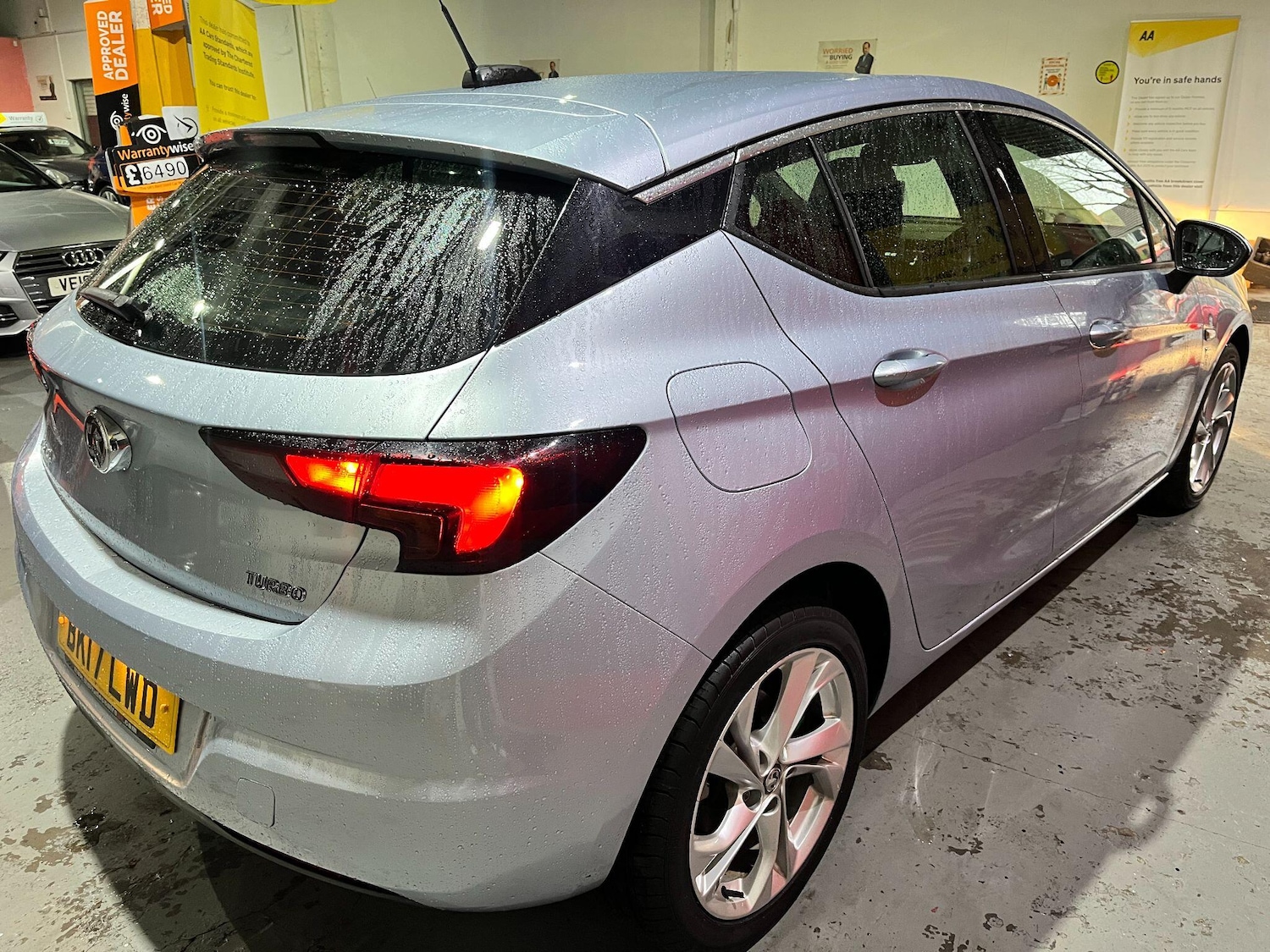 Used Vauxhall Astra 2017 for sale - 76584756: Photo 47