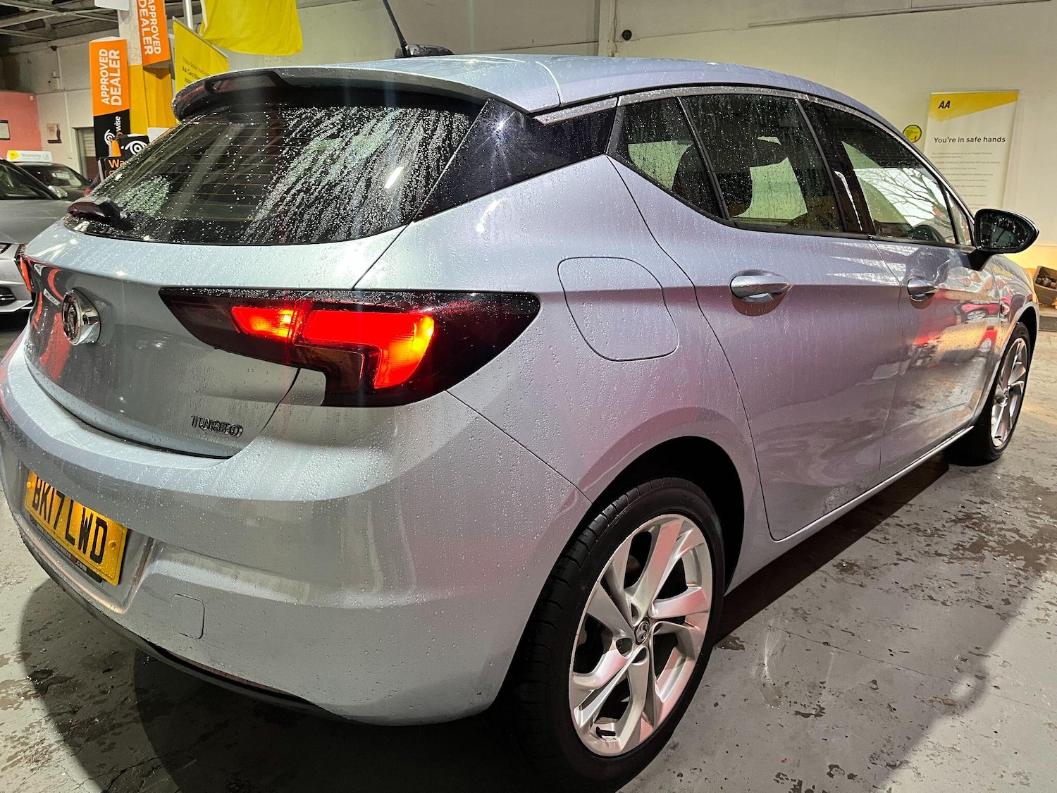 Used Vauxhall Astra 2017 for sale - 76584756: Photo 7