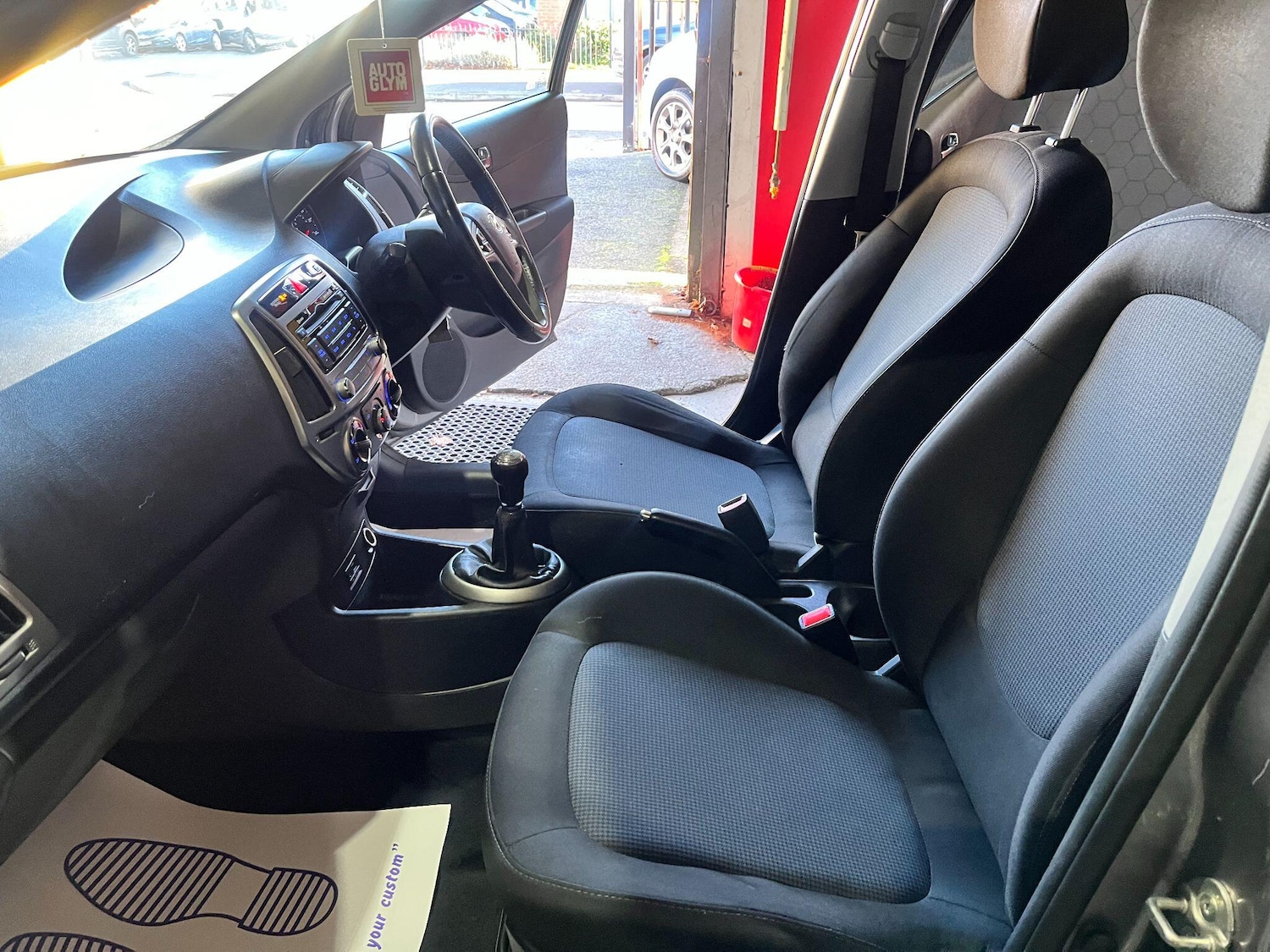 Used Hyundai i20 2014 for sale - 76801711: Photo 20