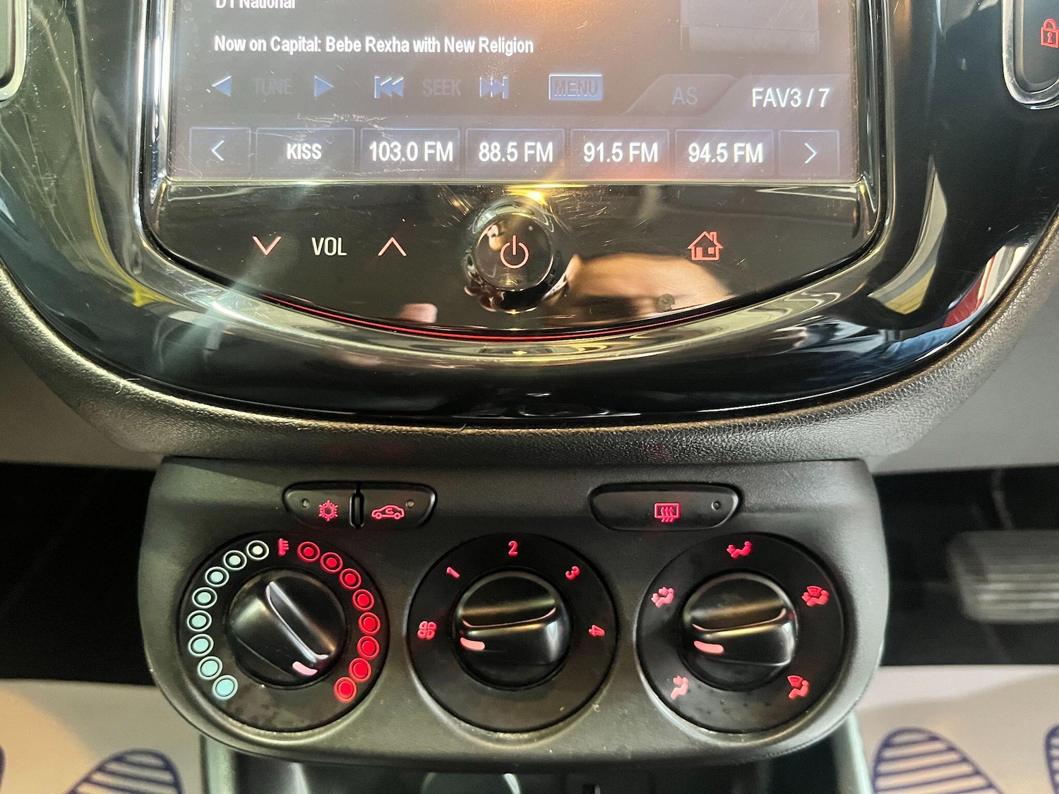 Used Vauxhall Corsa 2015 for sale - 78034562: Photo 37