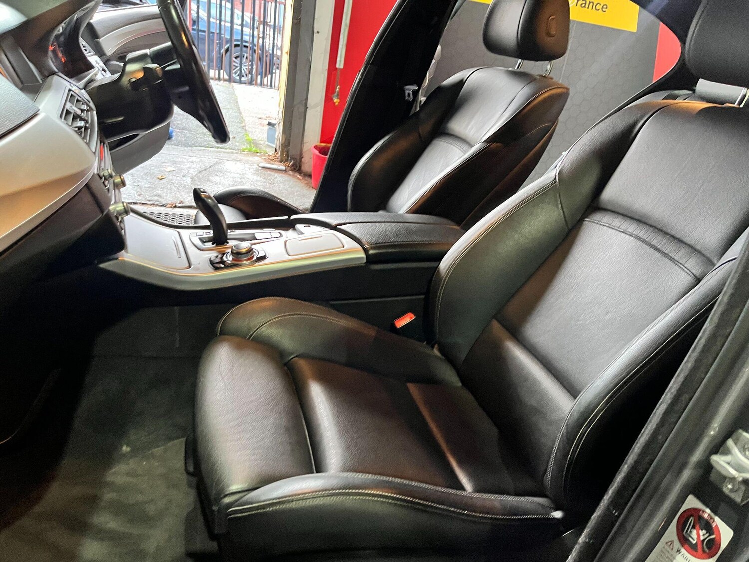 Used BMW 5 Series 2014 for sale - 77231663: Photo 40