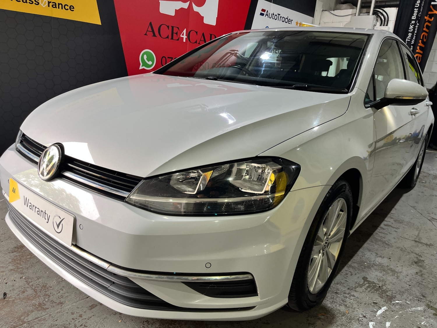 Used Volkswagen Golf 2017 for sale - 77036131: Photo 2
