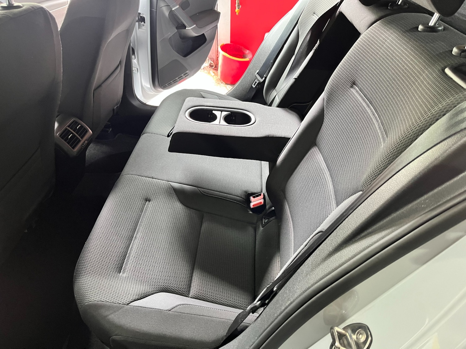 Used Volkswagen Golf 2017 for sale - 77036131: Photo 42