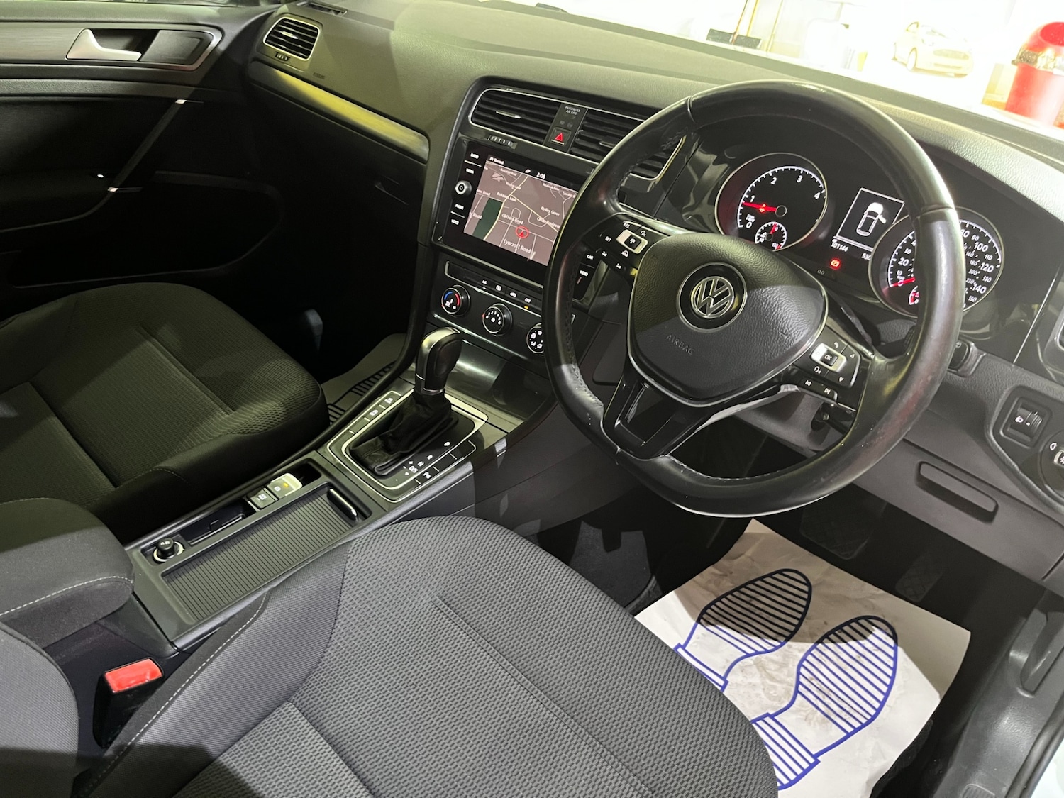 Used Volkswagen Golf 2017 for sale - 77036131: Photo 53