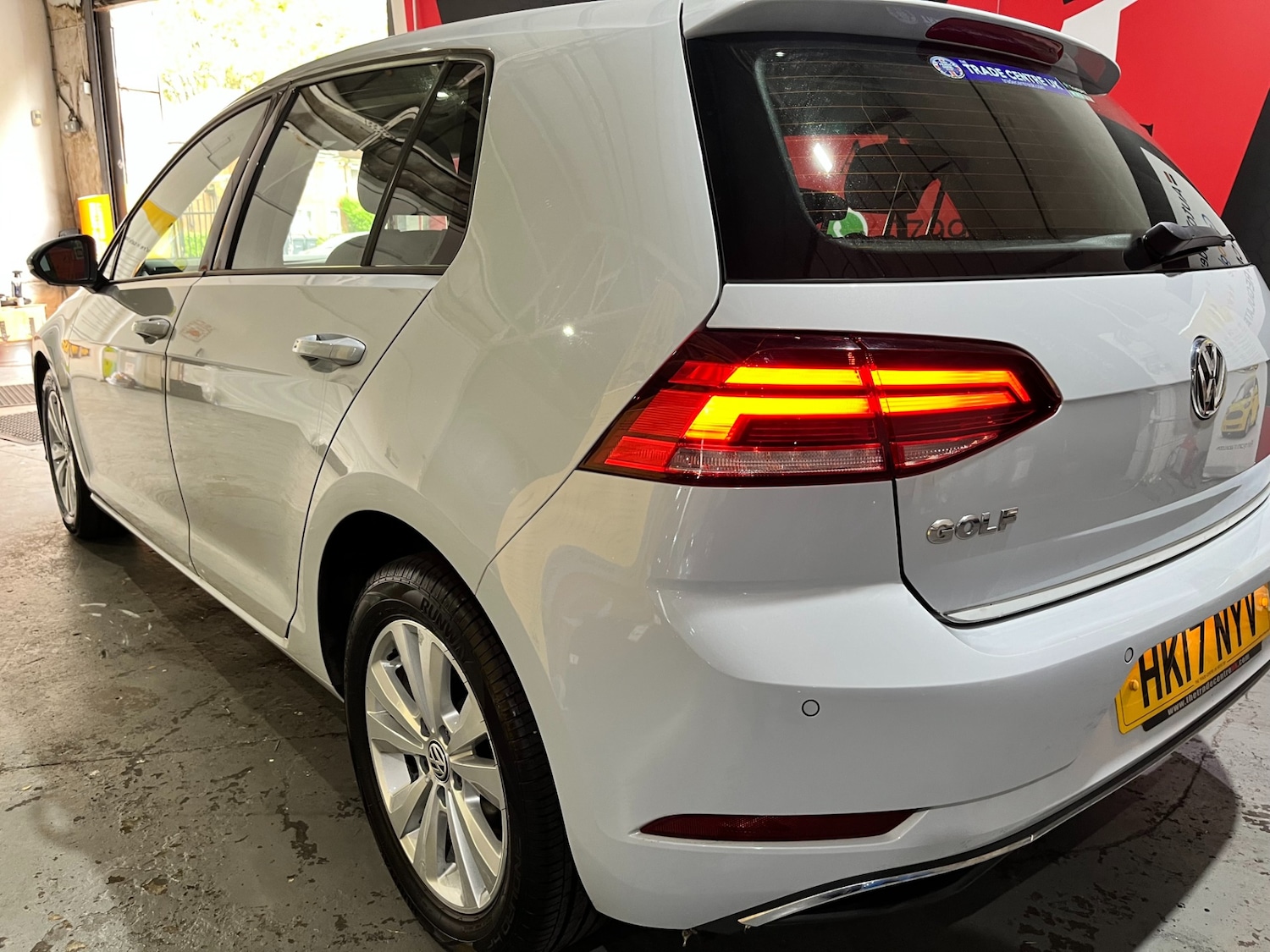 Used Volkswagen Golf 2017 for sale - 77036131: Photo 68