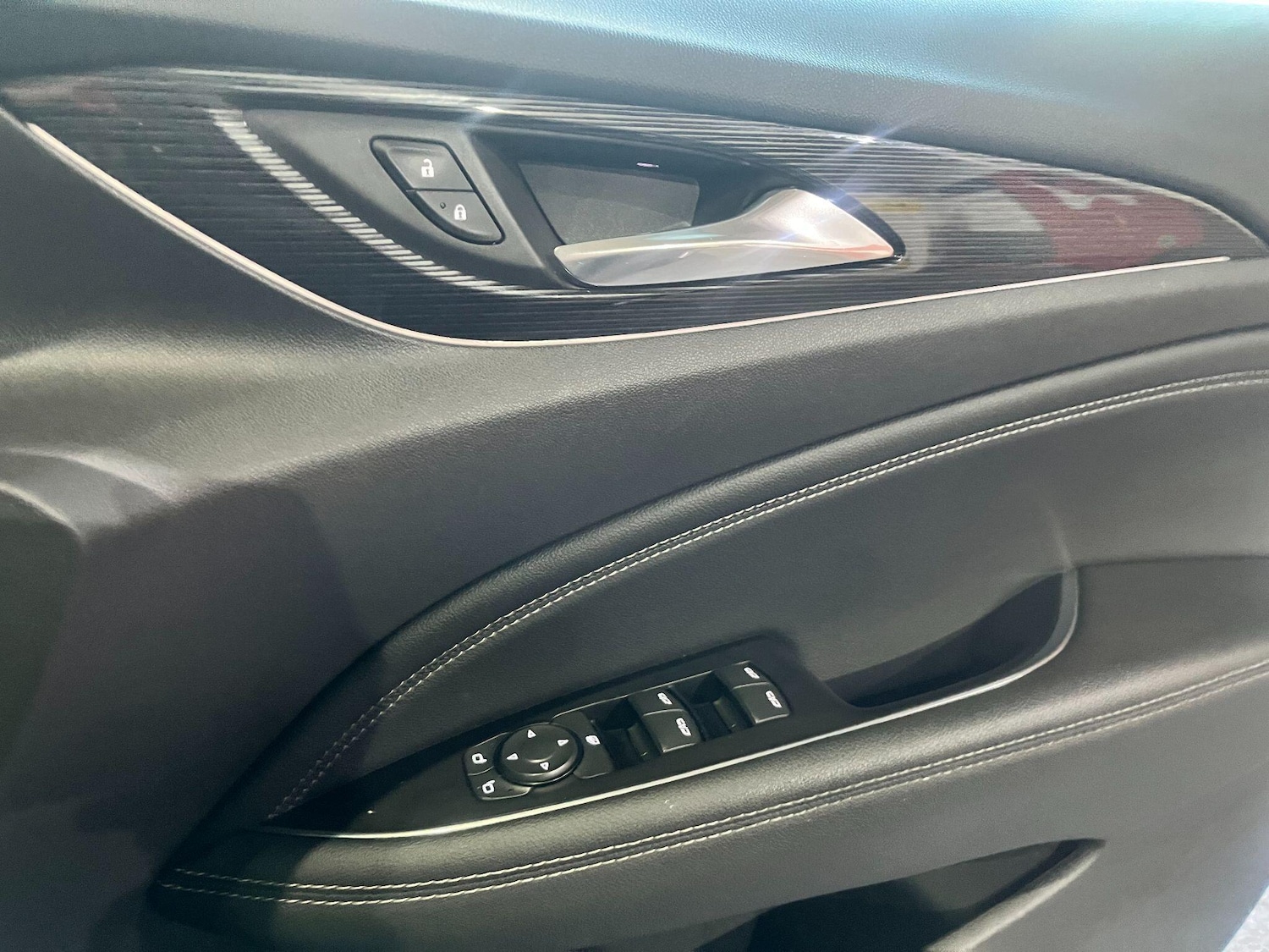 Used Vauxhall Insignia 2017 for sale - 77455653: Photo 29