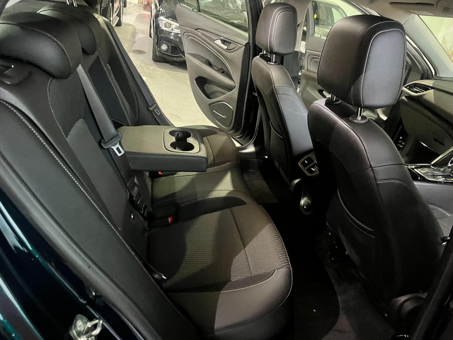 Used Vauxhall Insignia 2017 for sale - 77455653: Photo 35