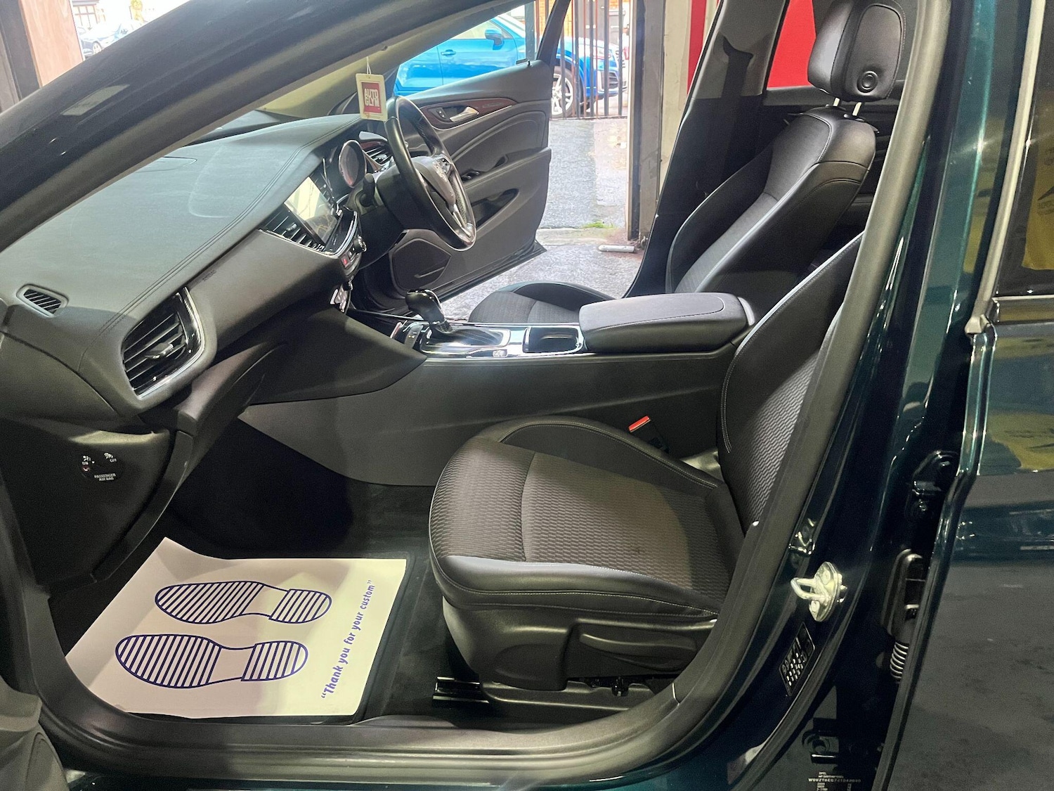 Used Vauxhall Insignia 2017 for sale - 77455653: Photo 37