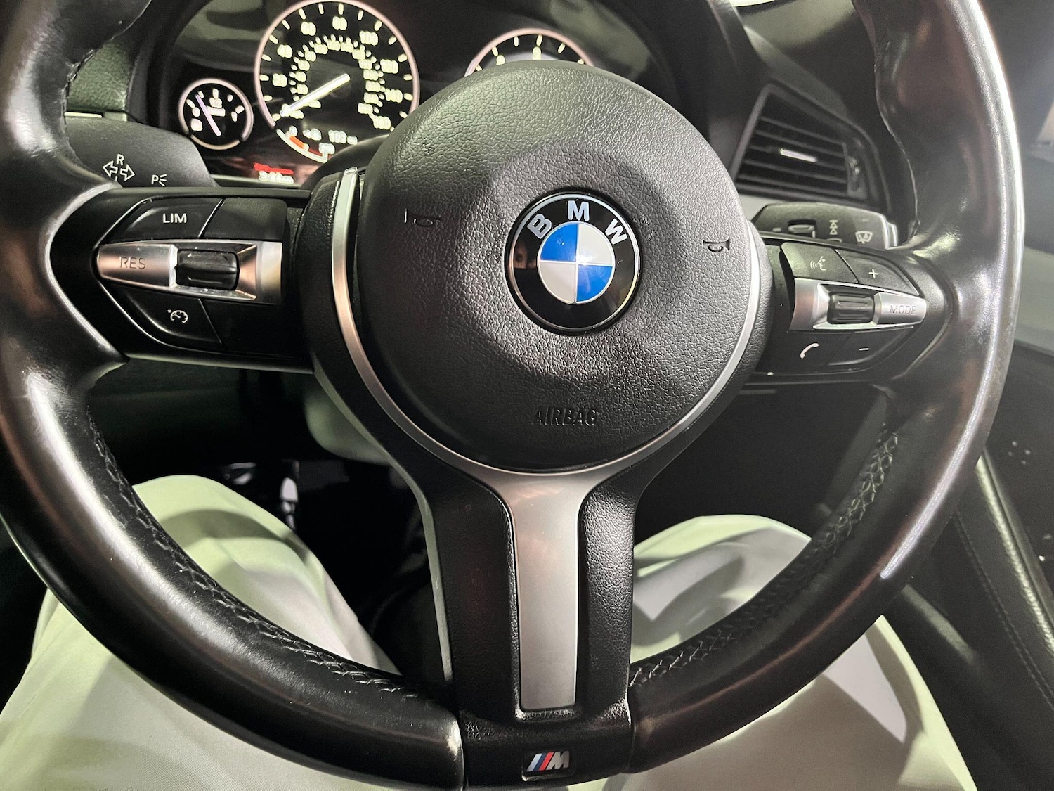 Used BMW 5 Series 2014 for sale - 77672004: Photo 28