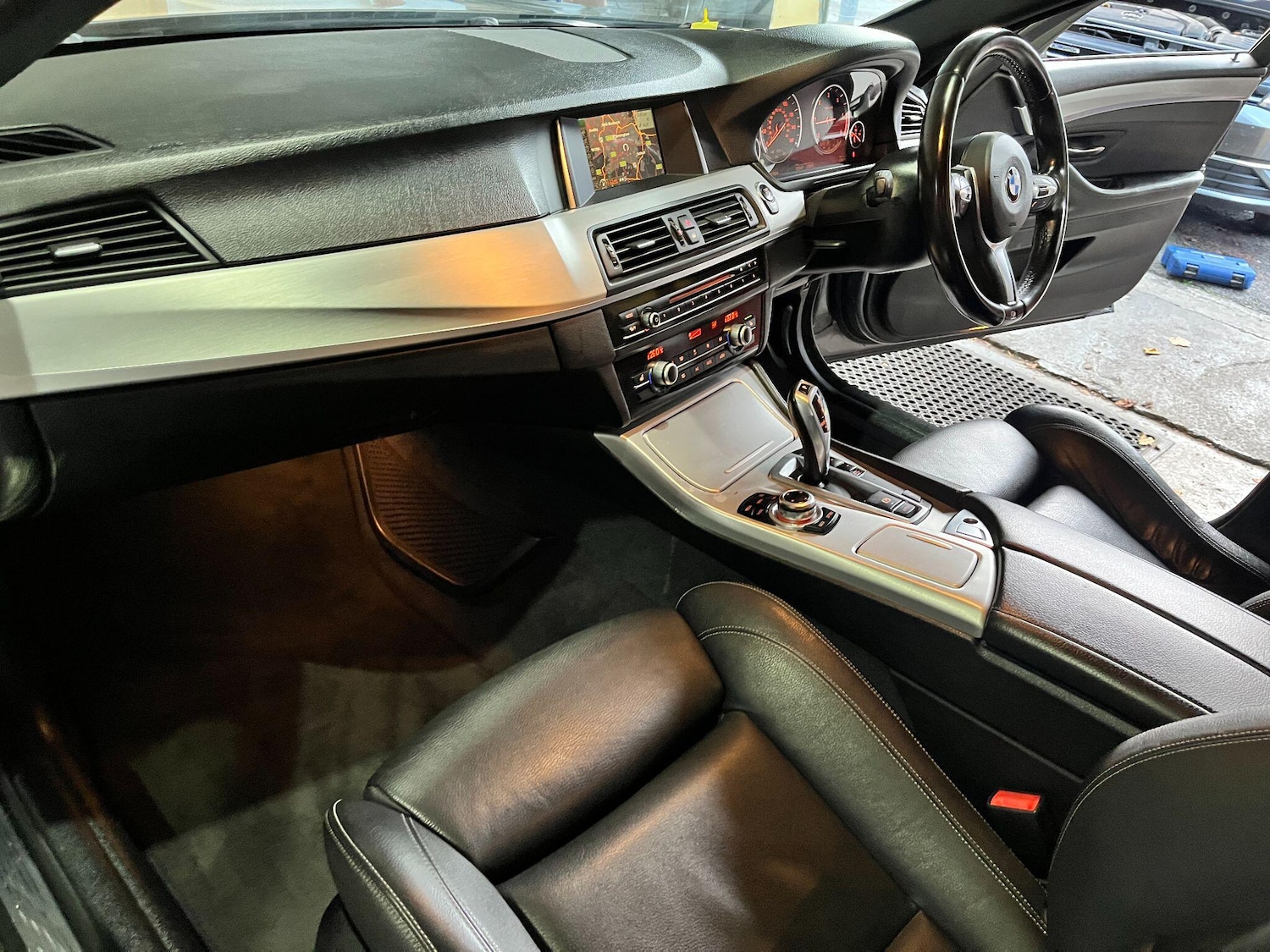 Used BMW 5 Series 2014 for sale - 77672004: Photo 38