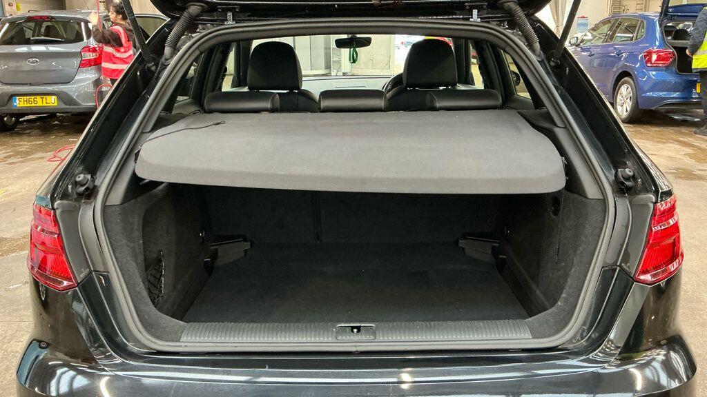 Used Audi A3 2018 for sale - 77626093: Photo 10