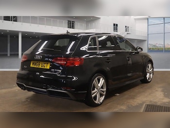 Used Audi A3 2018 for sale - 77626093: Photo