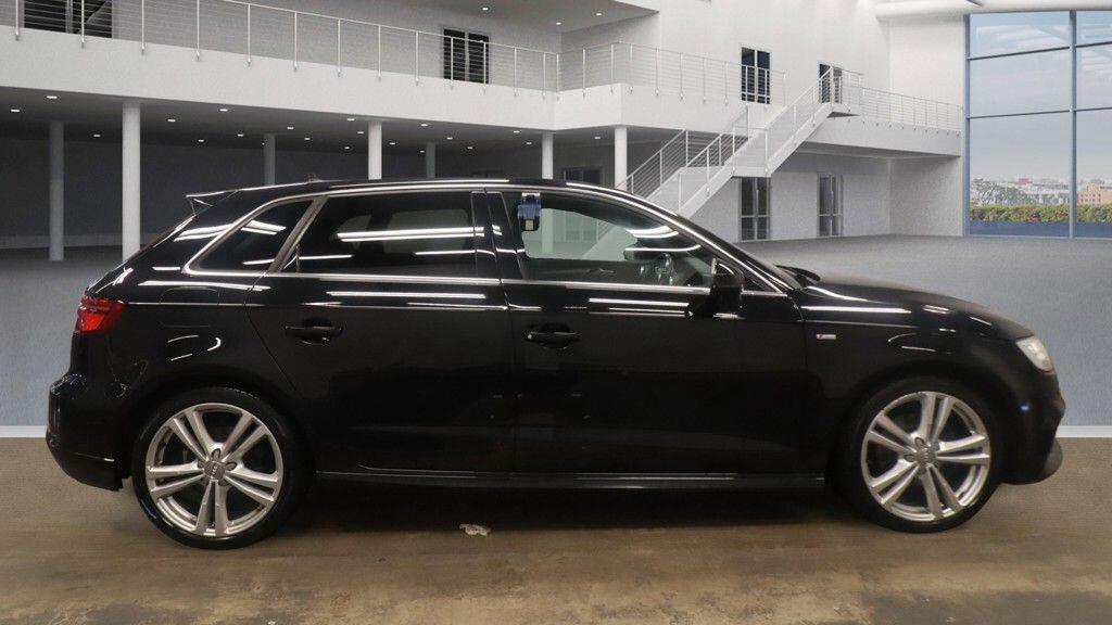 Used Audi A3 2018 for sale - 77626093: Photo 4