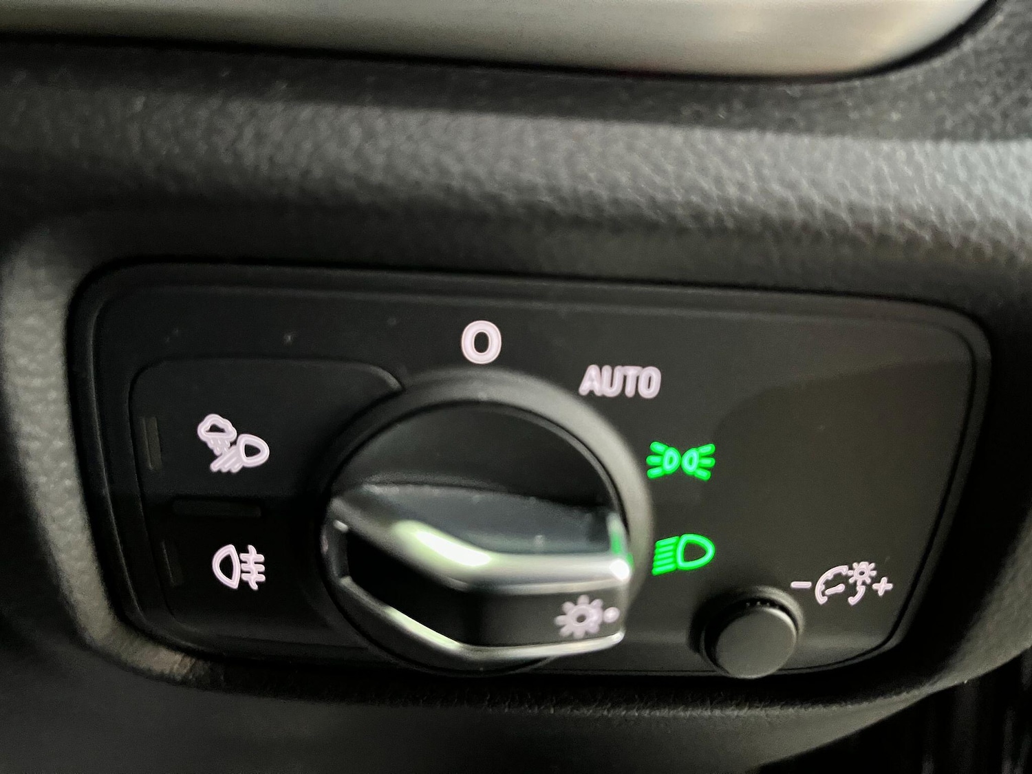 Used Audi A3 2018 for sale - 77626093: Photo 41