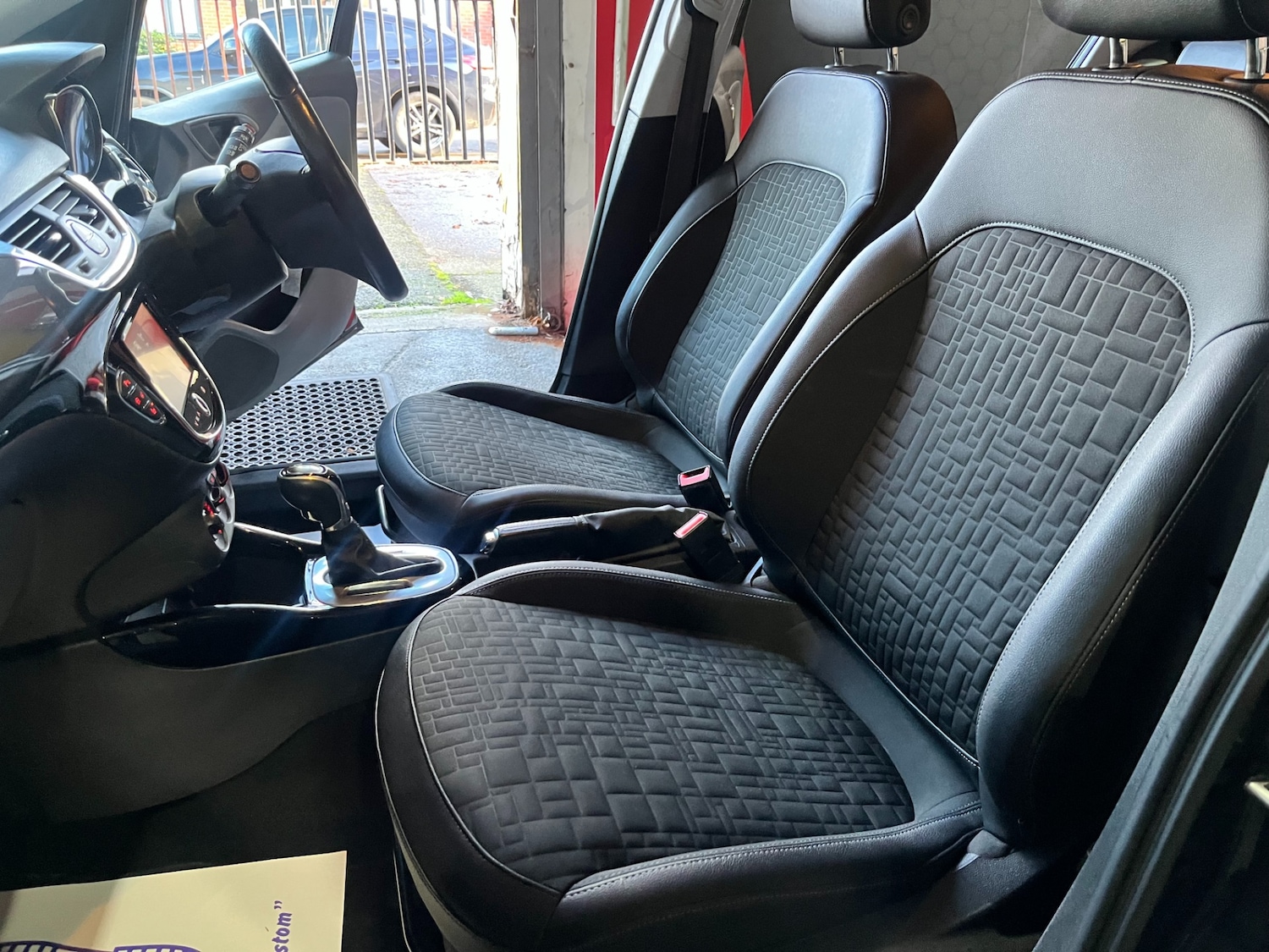 Used Vauxhall Corsa 2015 for sale - 77034673: Photo 39