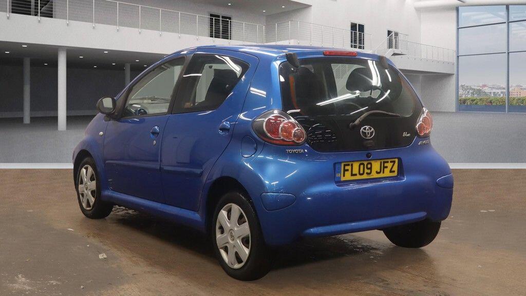 Used Toyota AYGO 2009 for sale - 76592734: Photo 4