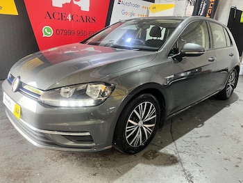 Used Volkswagen Golf 2019 for sale - 79255482: Photo
