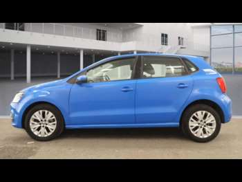Used Volkswagen Polo 2015 for sale - 75279534: Photo