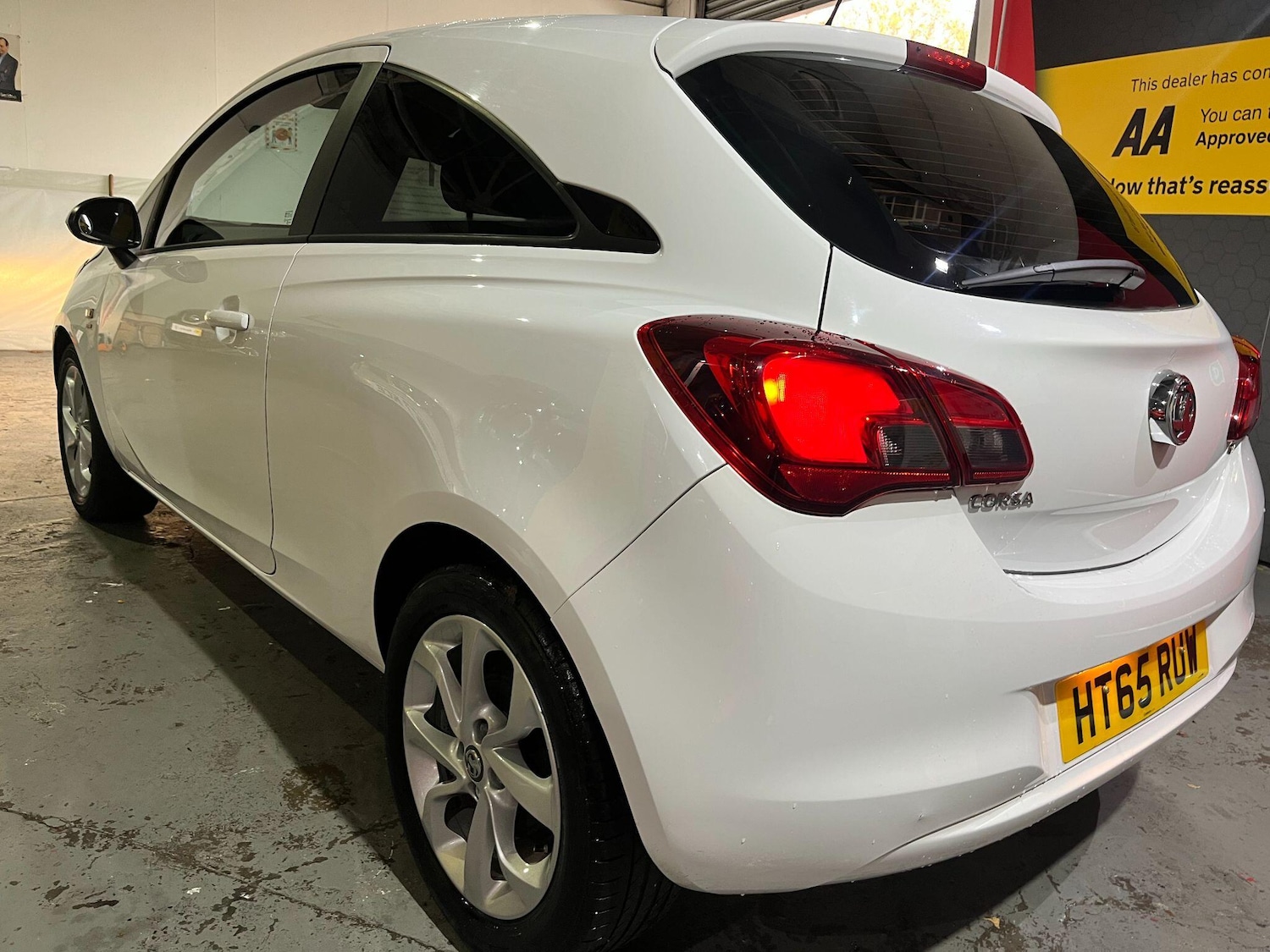 Used Vauxhall Corsa 2016 for sale - 76538917: Photo 44