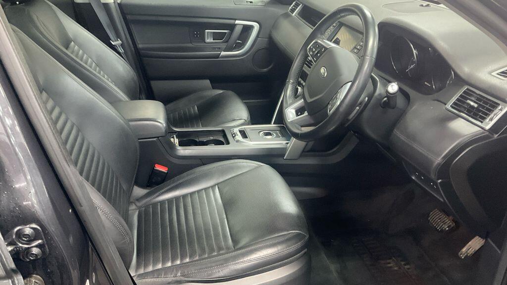 Used Land Rover Discovery Sport 2019 for sale - 77425183: Photo 5