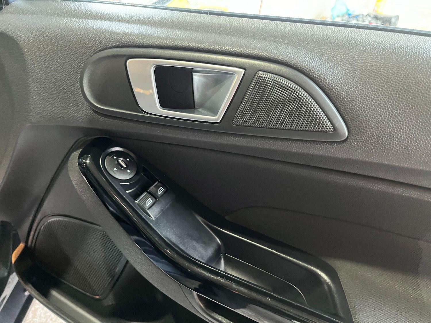 Used Ford Fiesta 2014 for sale - 76925935: Photo 20