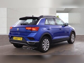 Used Volkswagen T-Roc 2019 for sale - 78319392: Photo
