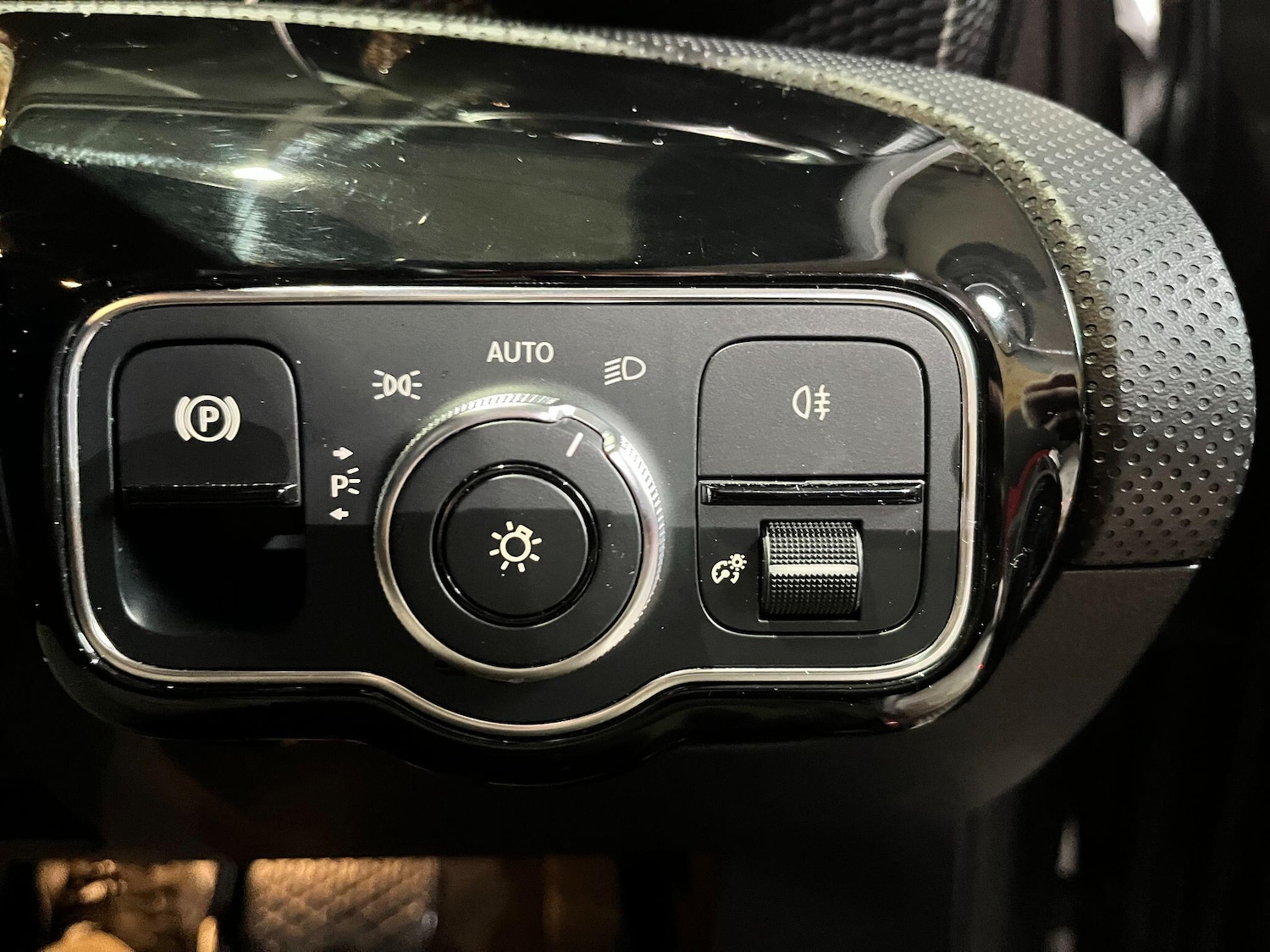 Used Mercedes-Benz A-Class 2018 for sale - 77230293: Photo 24