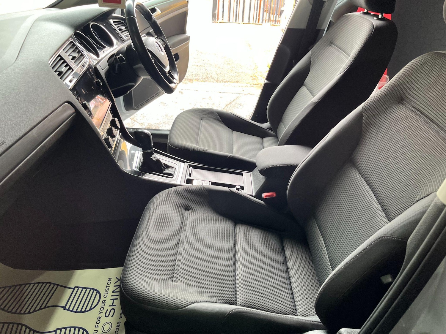 Used Volkswagen Golf 2017 for sale - 76887486: Photo 16