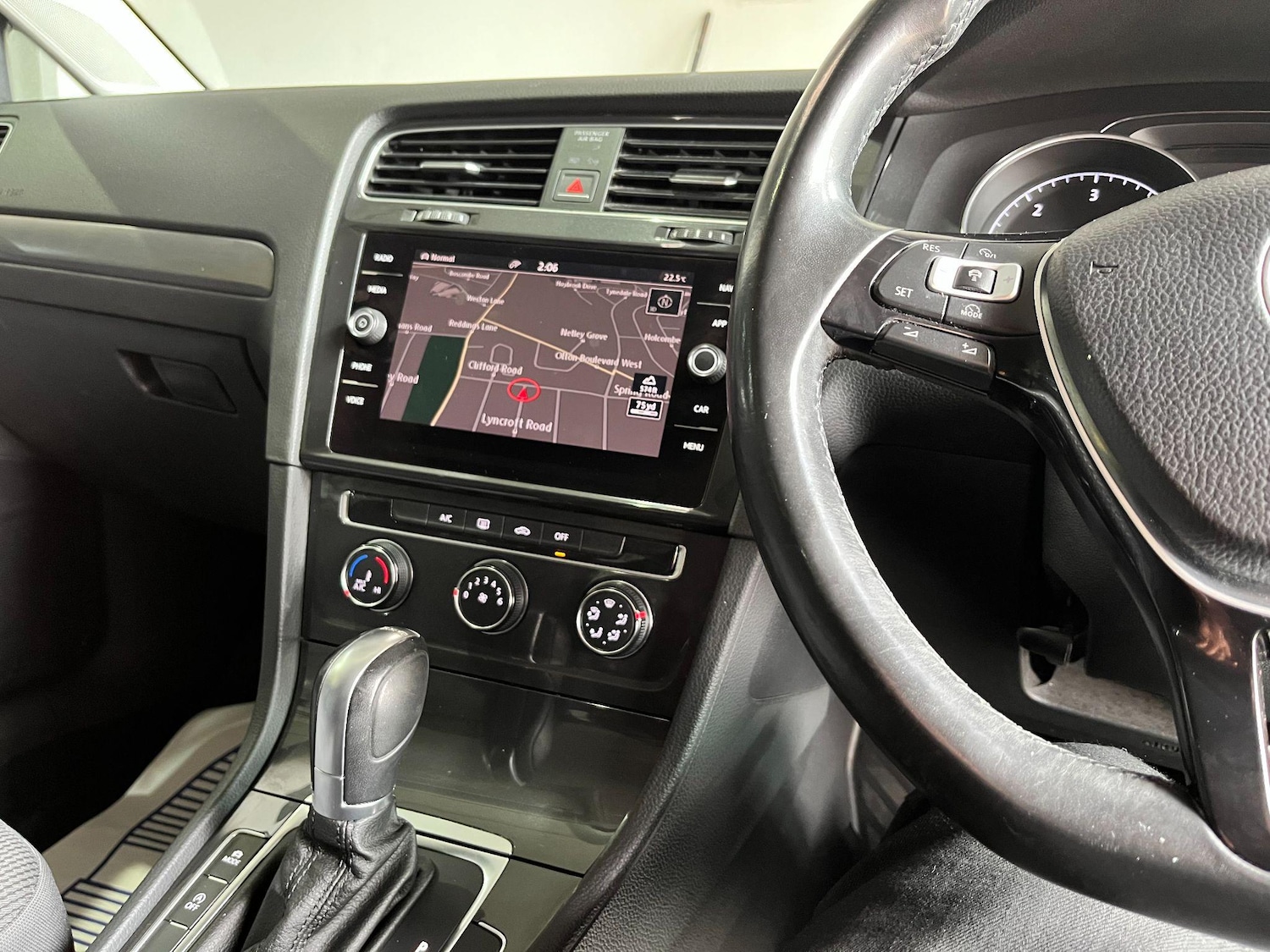 Used Volkswagen Golf 2017 for sale - 76887486: Photo 17