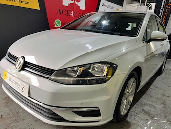 Used Volkswagen Golf 2017 for sale - 76887486: Photo