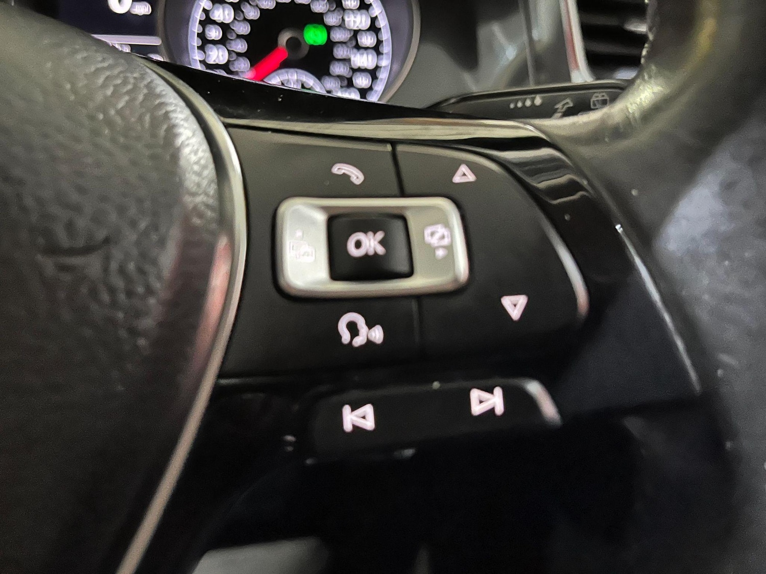 Used Volkswagen Golf 2017 for sale - 76887486: Photo 27