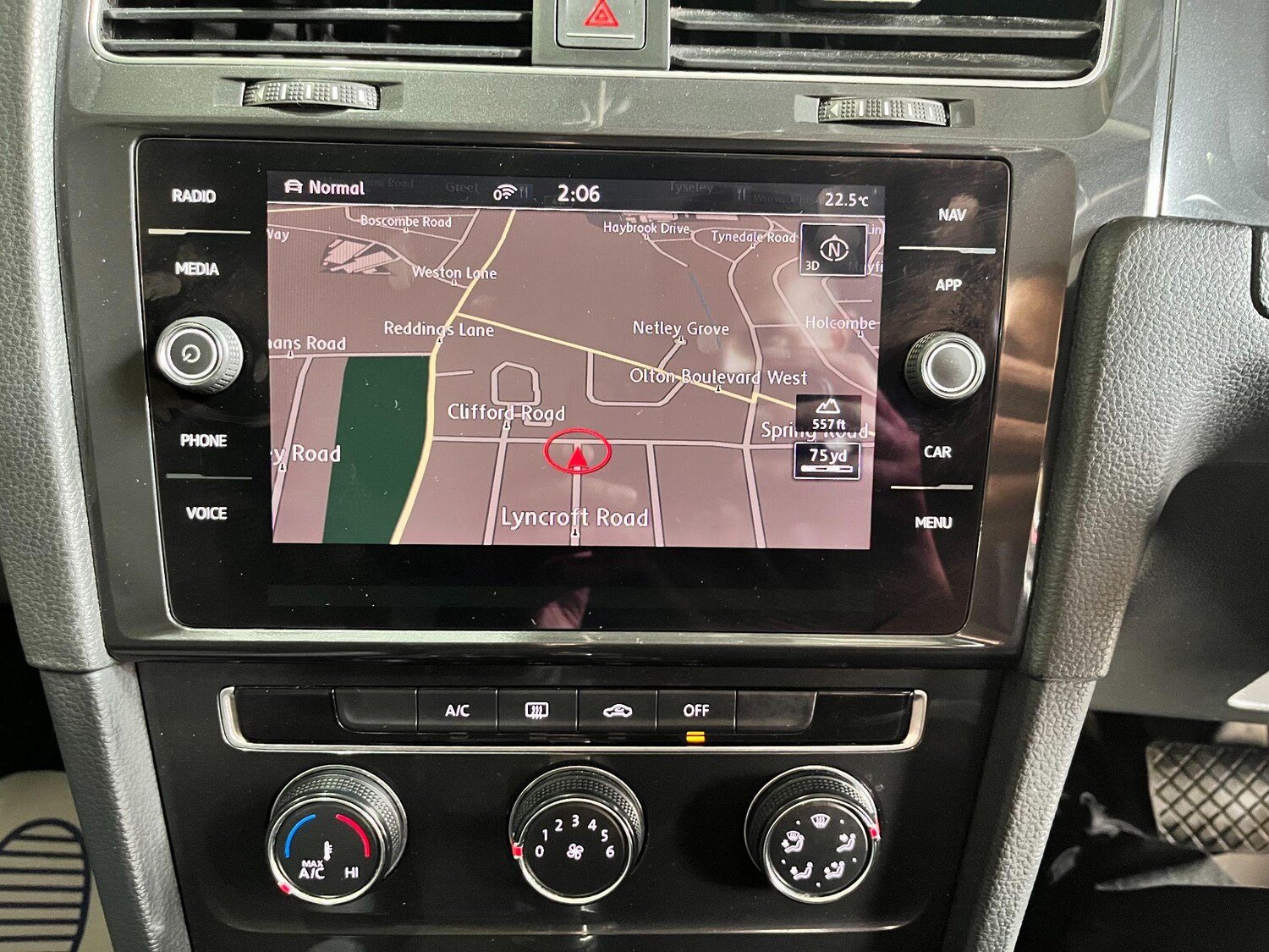 Used Volkswagen Golf 2017 for sale - 76887486: Photo 40