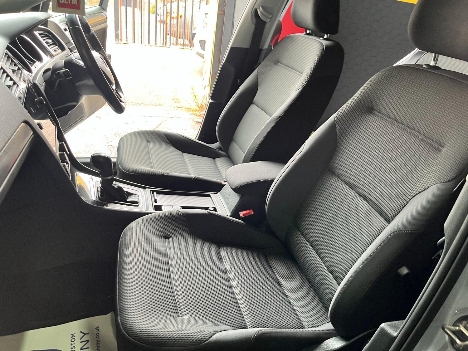 Used Volkswagen Golf 2017 for sale - 76887486: Photo 45