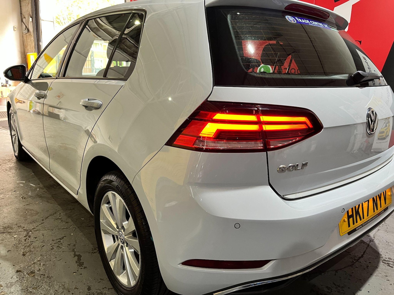 Used Volkswagen Golf 2017 for sale - 76887486: Photo 7