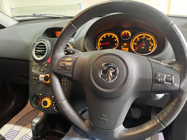 Used Vauxhall Corsa 2011 for sale - 76306500: Photo 14
