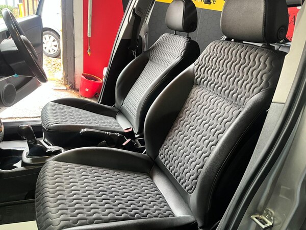 Used Vauxhall Corsa 2011 for sale - 76306500: Photo 26