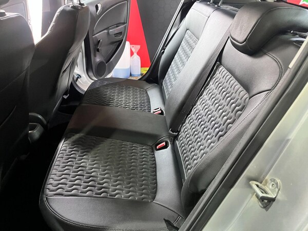 Used Vauxhall Corsa 2011 for sale - 76306500: Photo 28