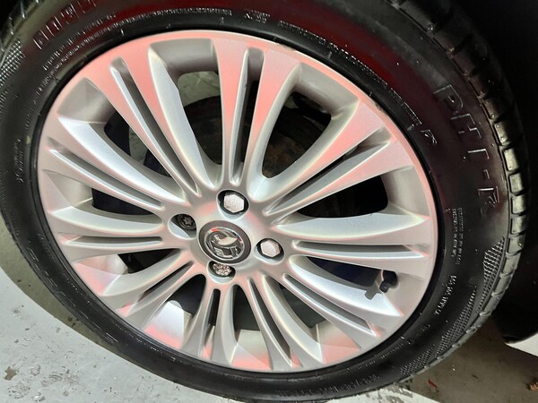 Used Vauxhall Corsa 2011 for sale - 76306500: Photo 35