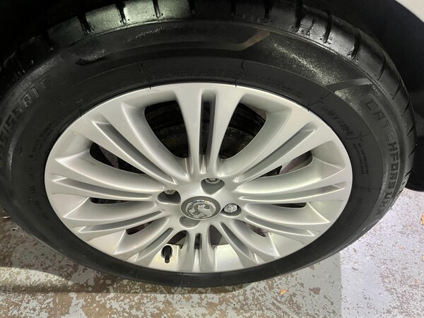 Used Vauxhall Corsa 2011 for sale - 76306500: Photo 36