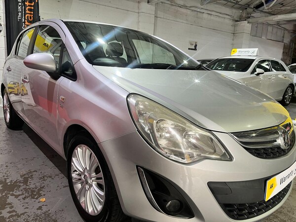 Used Vauxhall Corsa 2011 for sale - 76306500: Photo 3