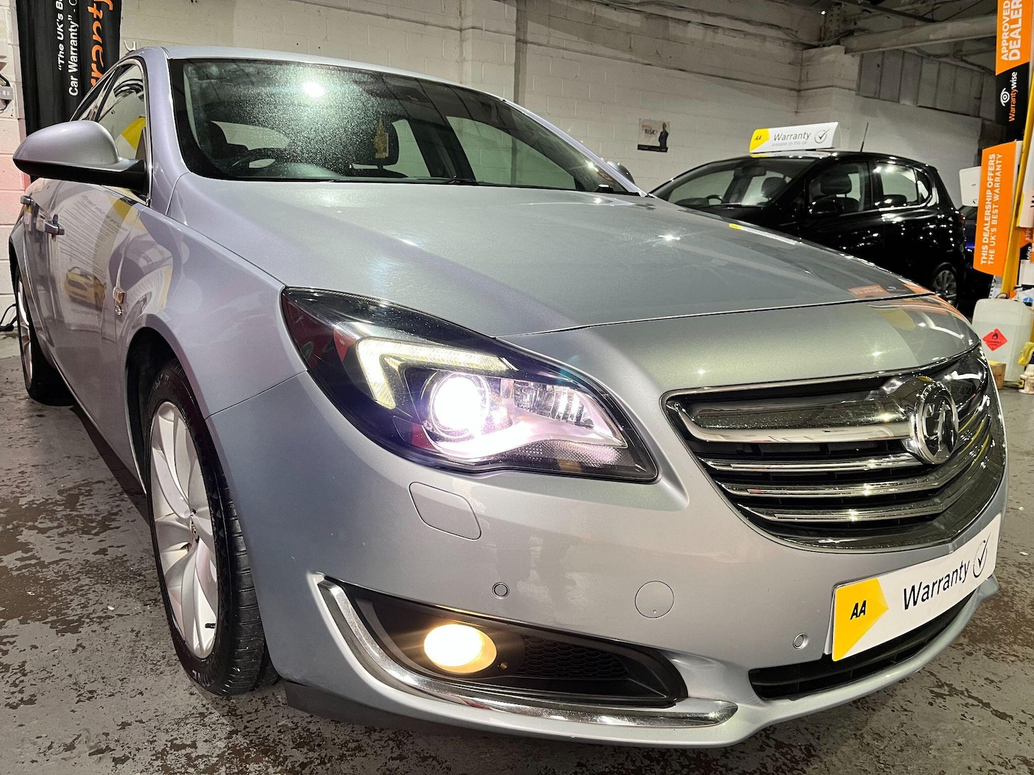 Used Vauxhall Insignia 2013 for sale - 77231672: Photo 10