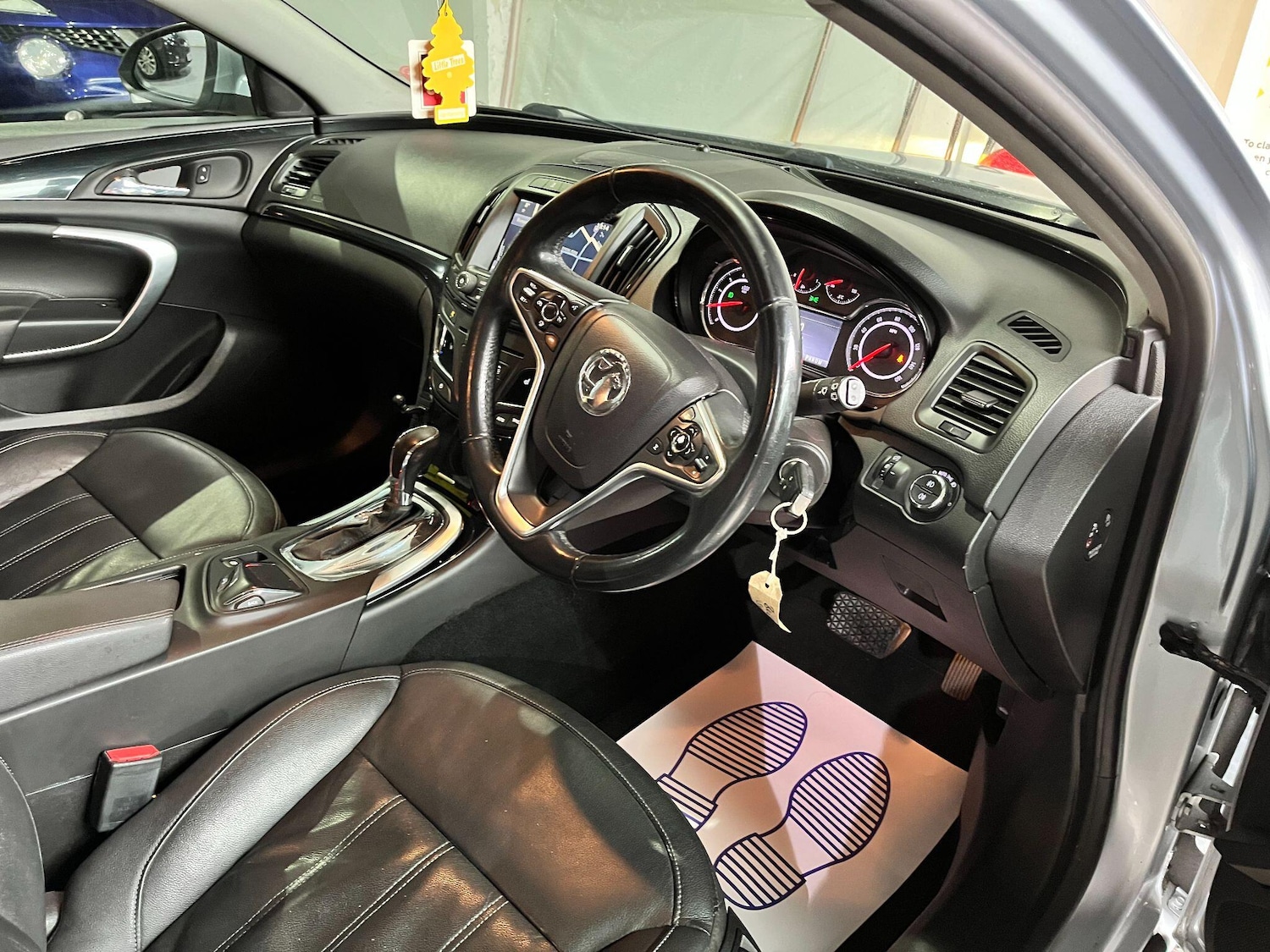 Used Vauxhall Insignia 2013 for sale - 77231672: Photo 12