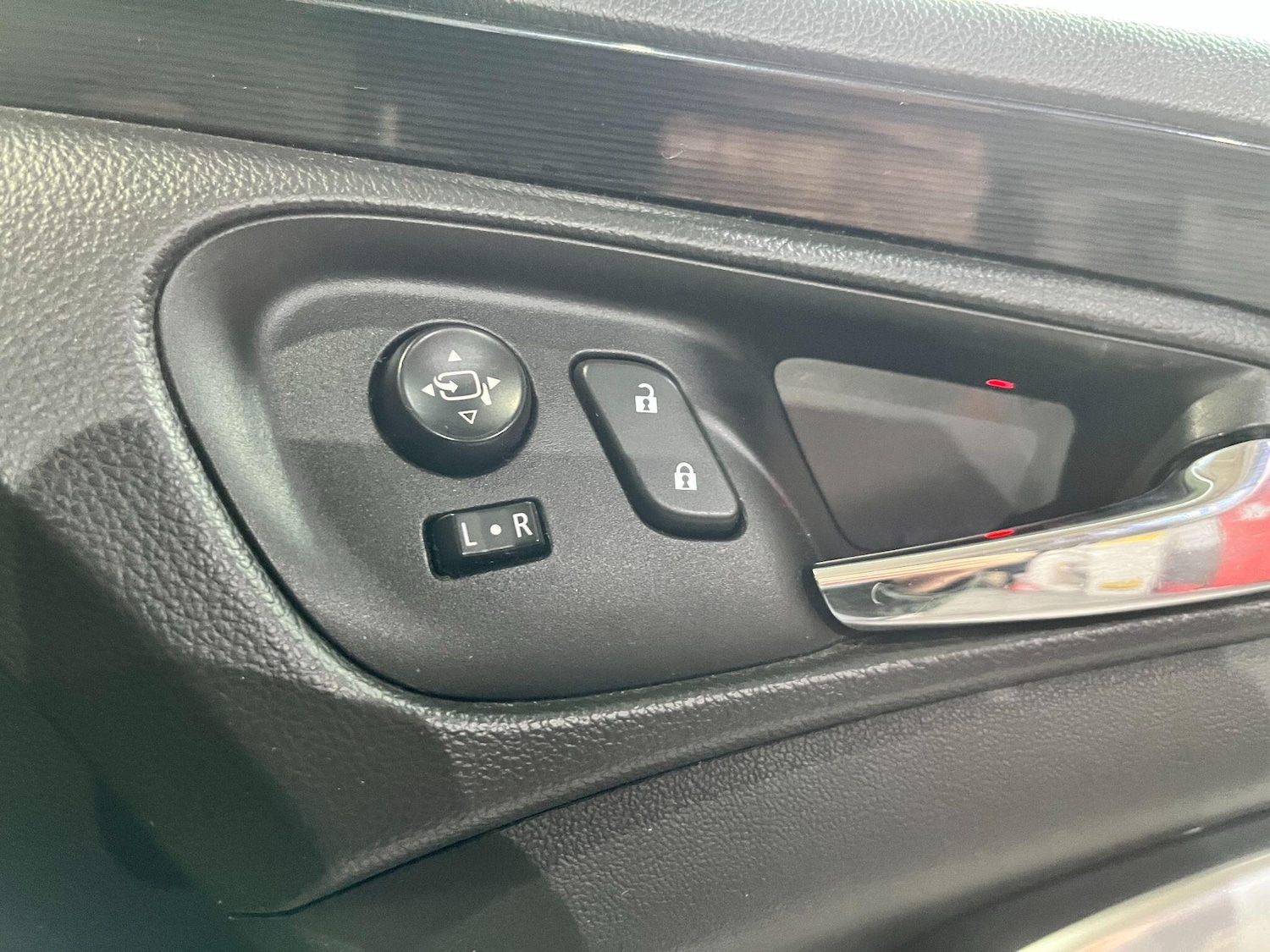 Used Vauxhall Insignia 2013 for sale - 77231672: Photo 23