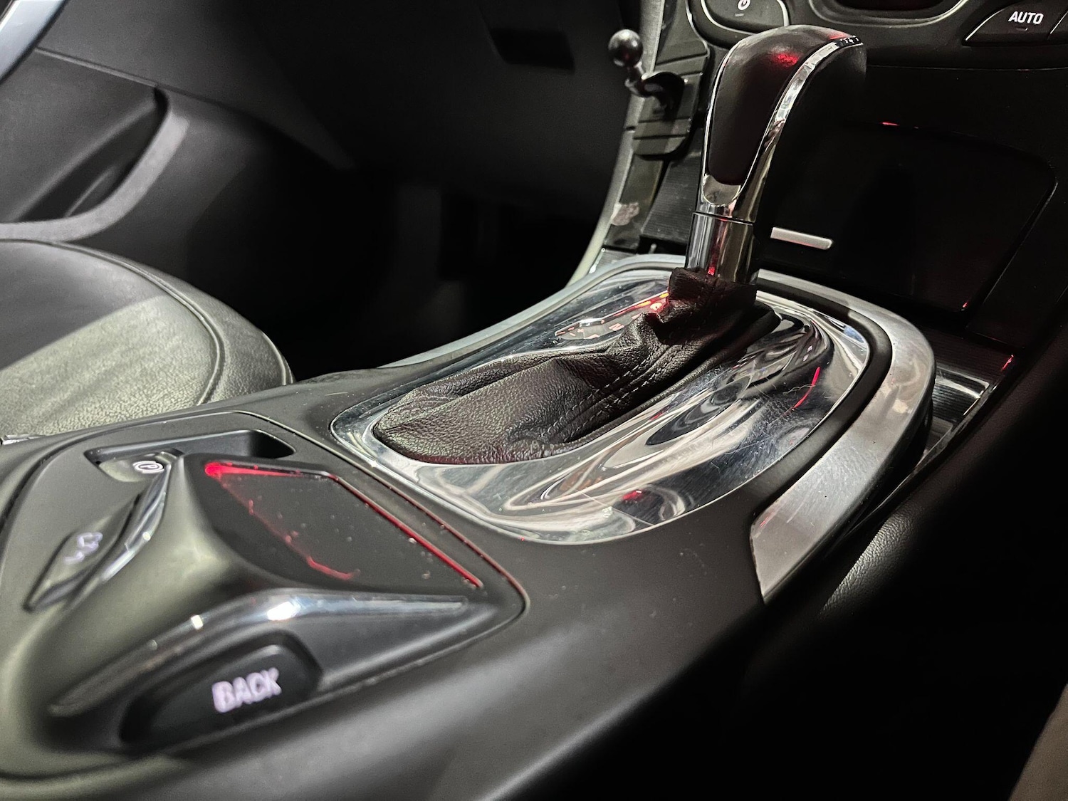 Used Vauxhall Insignia 2013 for sale - 77231672: Photo 25