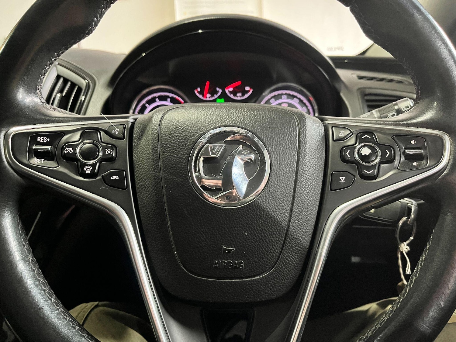 Used Vauxhall Insignia 2013 for sale - 77231672: Photo 34