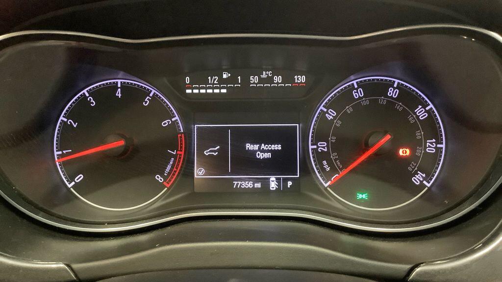 Used Vauxhall Corsa 2015 for sale - 76823813: Photo 9