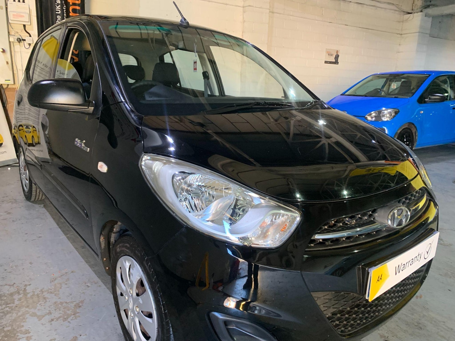 Used Hyundai i10 2011 for sale - 76433160: Photo 5