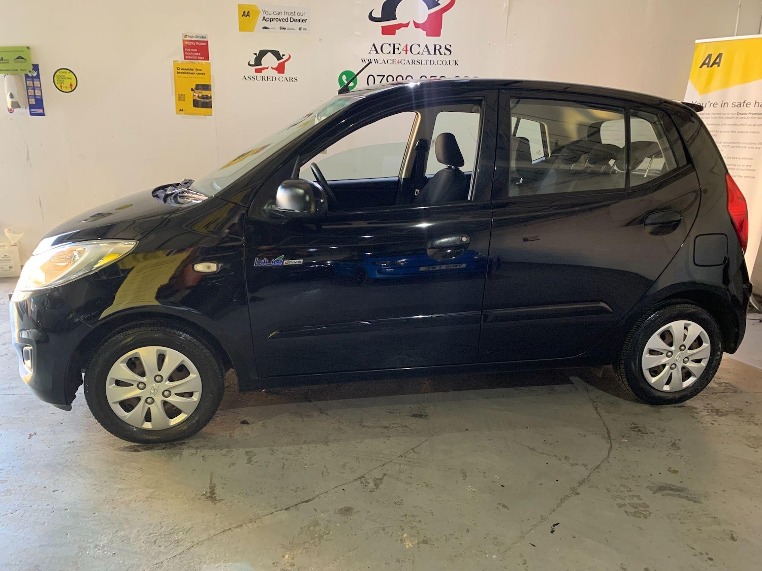 Used Hyundai i10 2011 for sale - 76433160: Photo 8