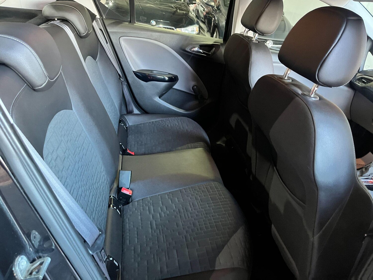 Used Vauxhall Corsa 2015 for sale - 77231665: Photo 37