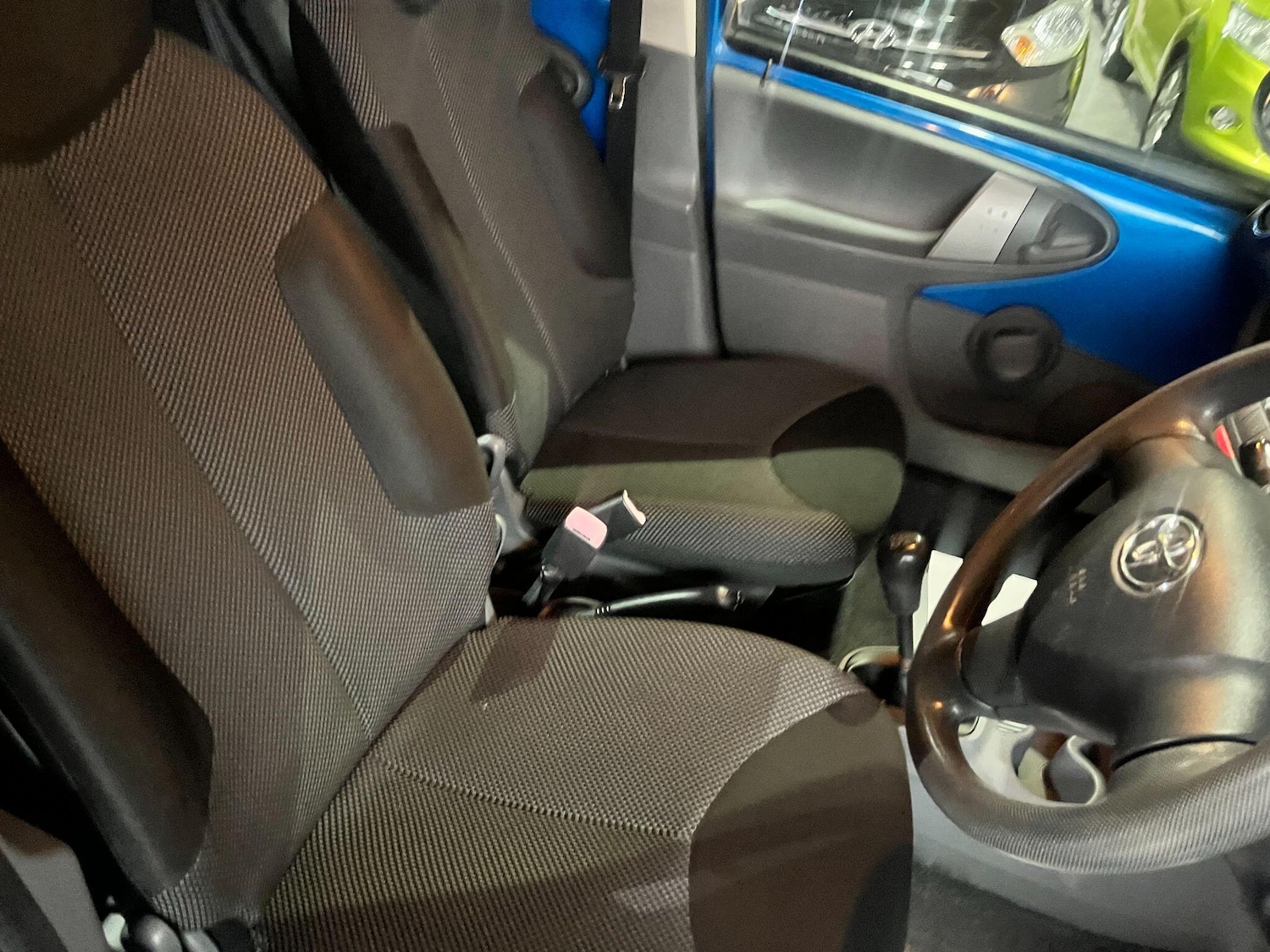 Used Toyota AYGO 2009 for sale - 77231673: Photo 9